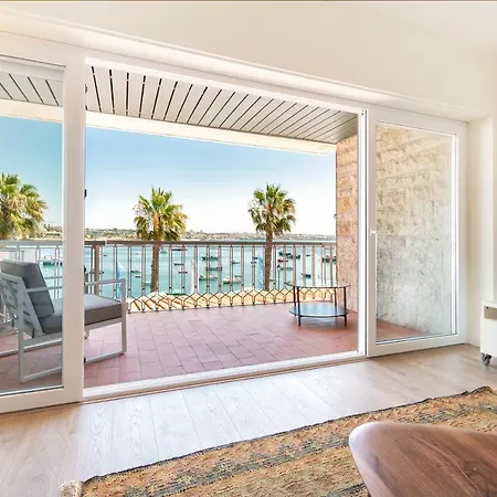 Bay Terrace Iii *