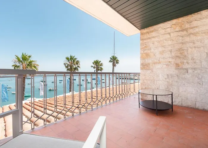 Bay Terrace Iii *